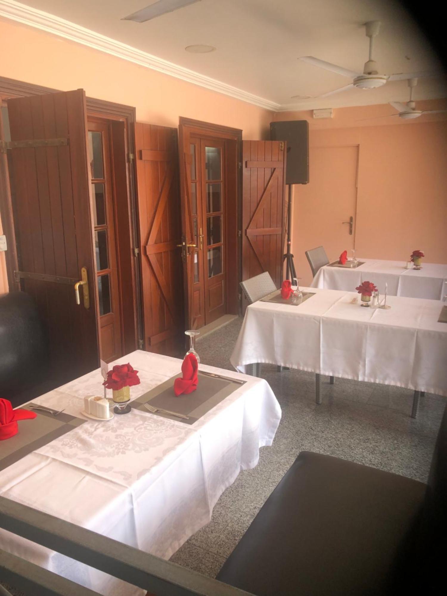 Residence Hoteliere Le Jomonia Libreville Buitenkant foto