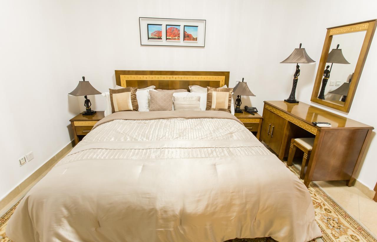 Residence Hoteliere Le Jomonia Libreville Buitenkant foto
